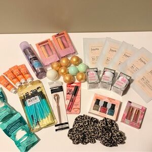 Assorted Beauty and Skincare Set